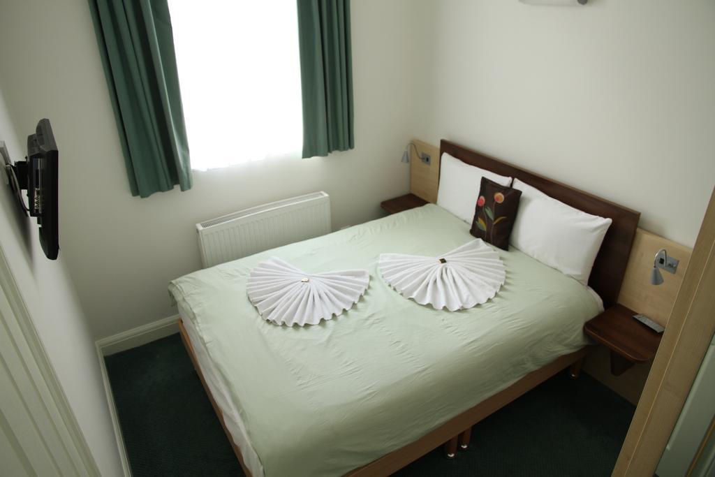 Best Western Kensington Olympia Hotel London Exterior photo