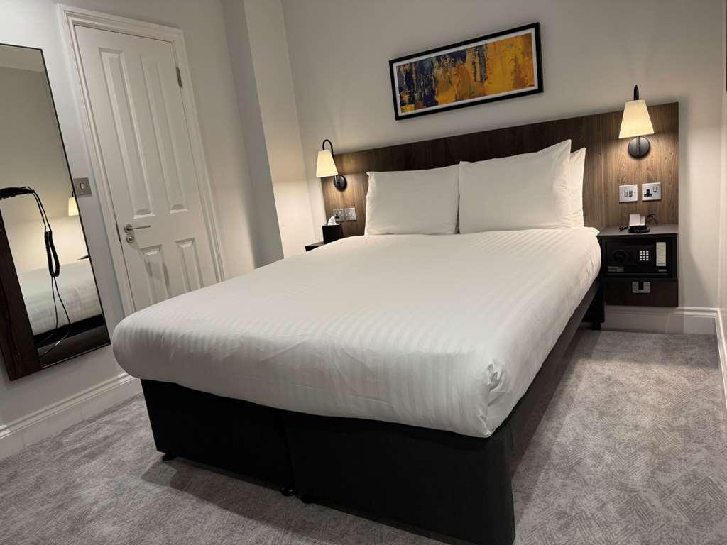 Best Western Kensington Olympia Hotel London Room photo