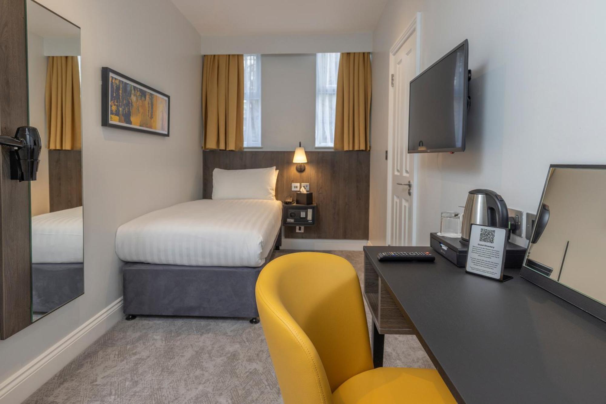 Best Western Kensington Olympia Hotel London Exterior photo
